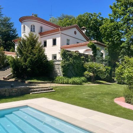 Espectacular Casa Chateau En El Centro De Olot Exteriör bild