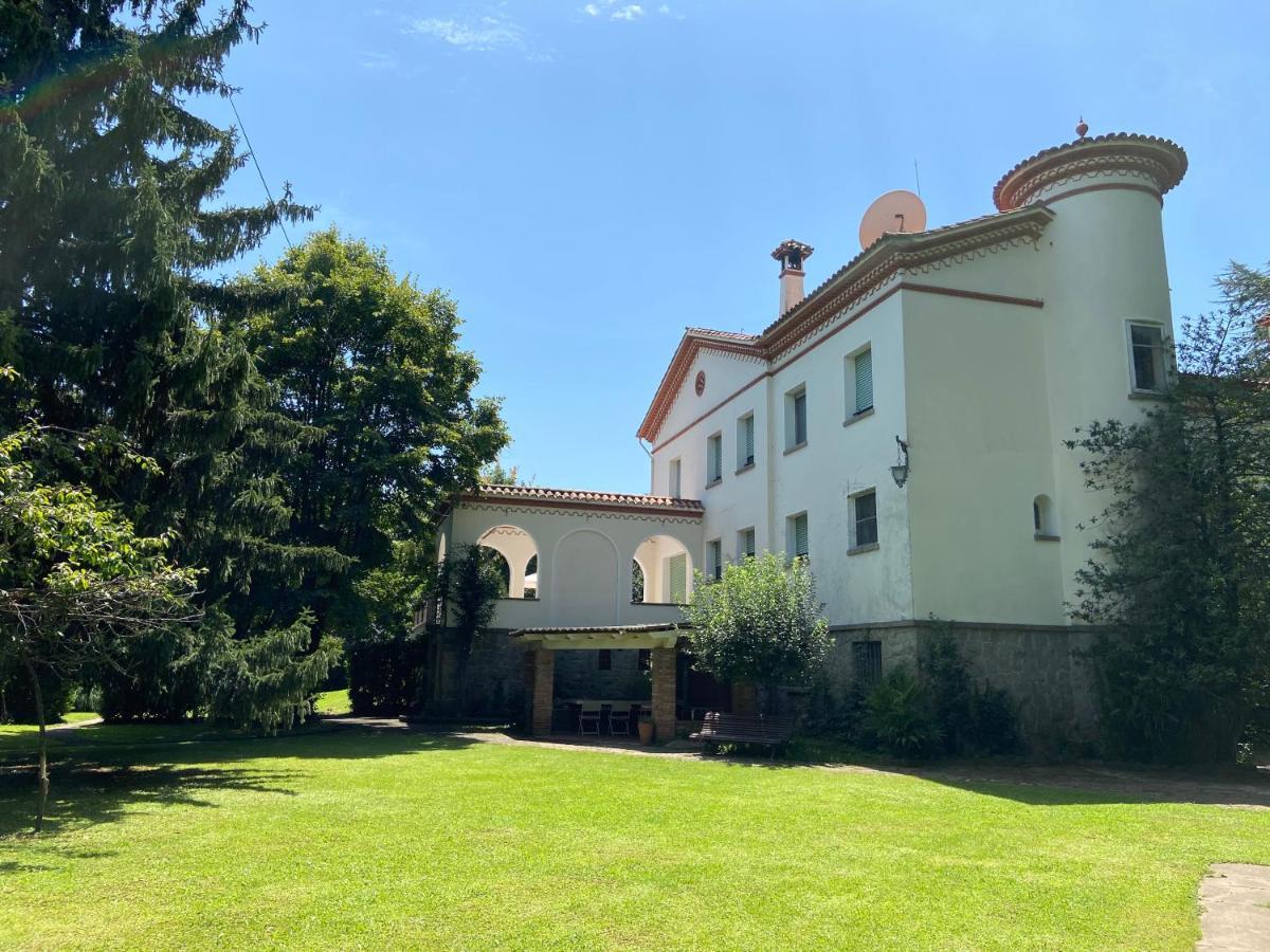 Espectacular Casa Chateau En El Centro De Olot Exteriör bild